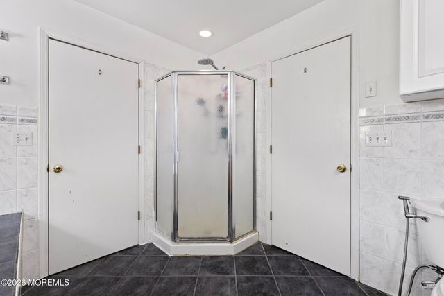 38 Bay Avenue, North Middletown, NJ 07748