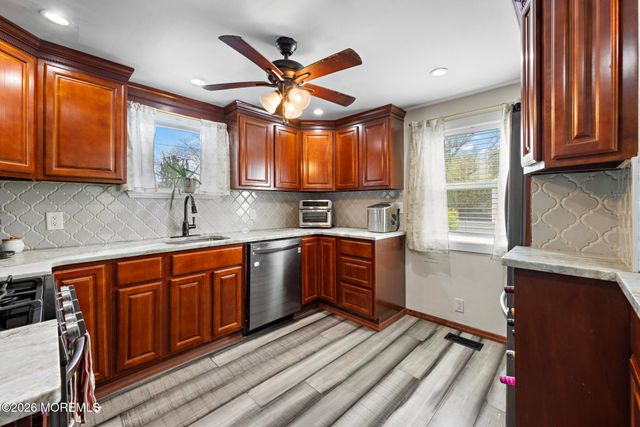 38 Bay Avenue, North Middletown, NJ 07748