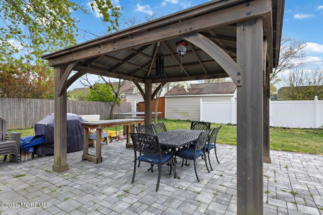 38 Bay Avenue, North Middletown, NJ 07748