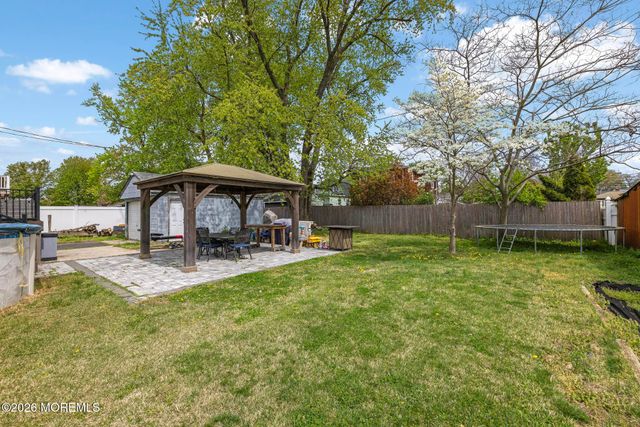 38 Bay Avenue, North Middletown, NJ 07748