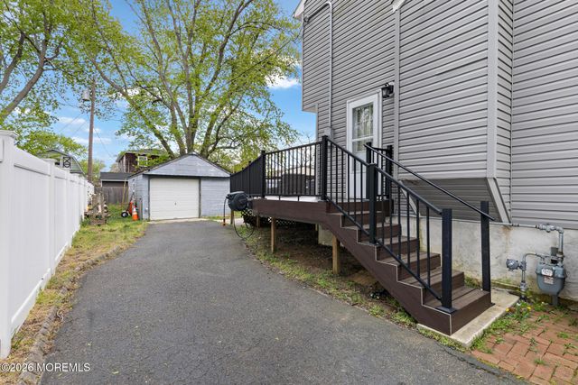 38 Bay Avenue, North Middletown, NJ 07748