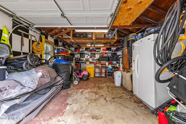 38 Bay Avenue, North Middletown, NJ 07748