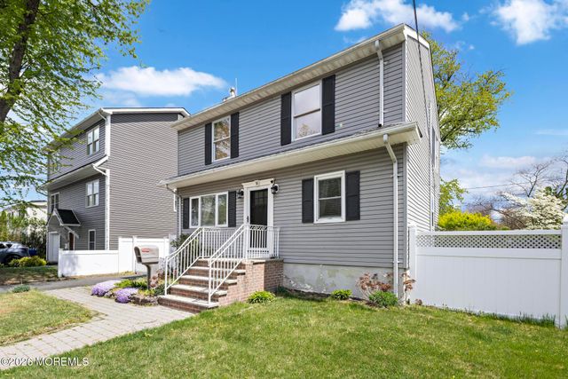 38 Bay Avenue, North Middletown, NJ 07748