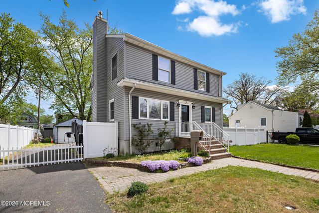 38 Bay Avenue, North Middletown, NJ 07748