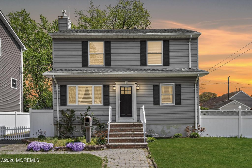 38 Bay Avenue, North Middletown, NJ 07748