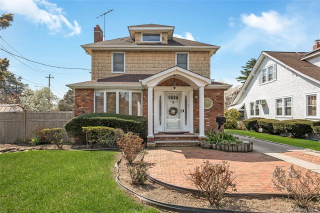 1018 Cottage Place, Baldwin, NY 11510