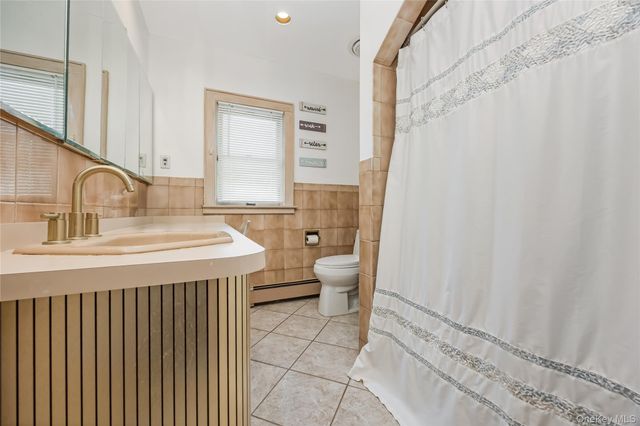 1018 Cottage Place, Baldwin, NY 11510