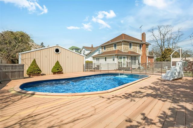 1018 Cottage Place, Baldwin, NY 11510