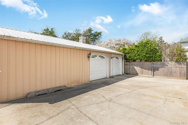 1018 Cottage Place, Baldwin, NY 11510