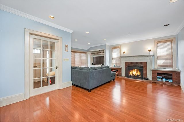 1018 Cottage Place, Baldwin, NY 11510