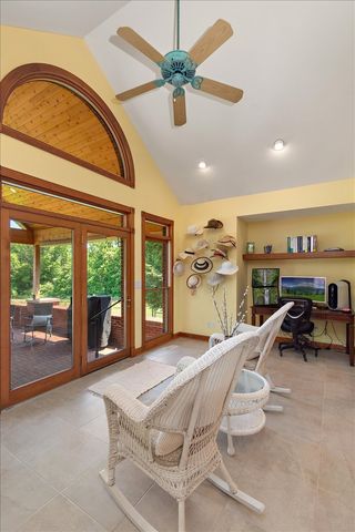 2309 Allen Ferry Rd, Smithville, TN 37166
