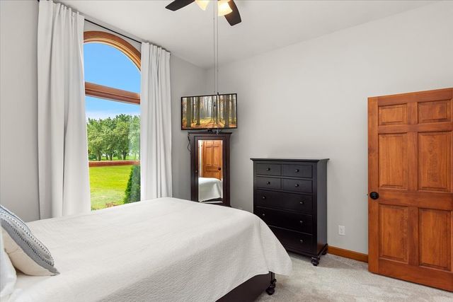 2309 Allen Ferry Rd, Smithville, TN 37166