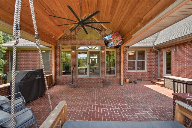 2309 Allen Ferry Rd, Smithville, TN 37166