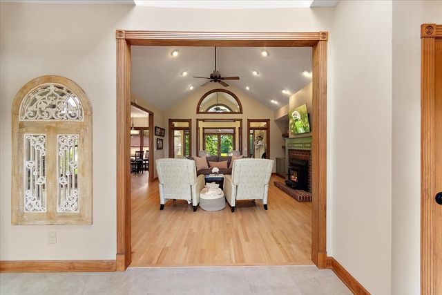 2309 Allen Ferry Rd, Smithville, TN 37166