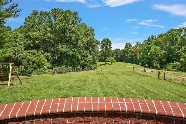 2309 Allen Ferry Rd, Smithville, TN 37166