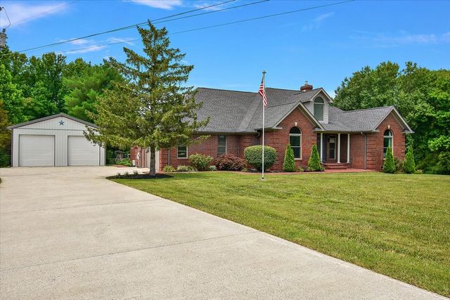 2309 Allen Ferry Rd, Smithville, TN 37166