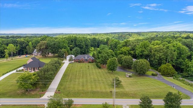 2309 Allen Ferry Rd, Smithville, TN 37166