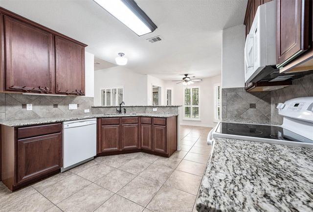 1714 Prince Drive, Alvin, TX 77511