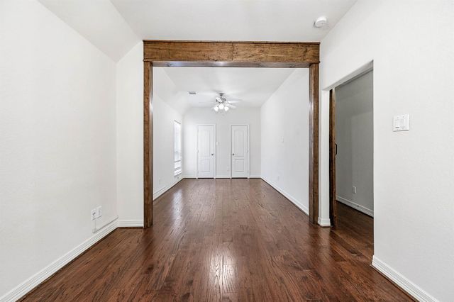 1714 Prince Drive, Alvin, TX 77511