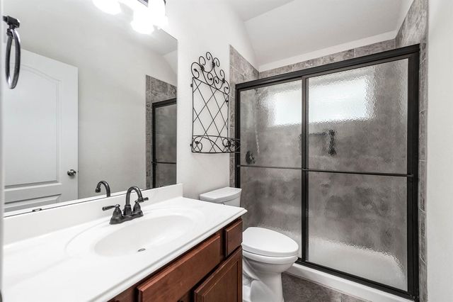 1714 Prince Drive, Alvin, TX 77511