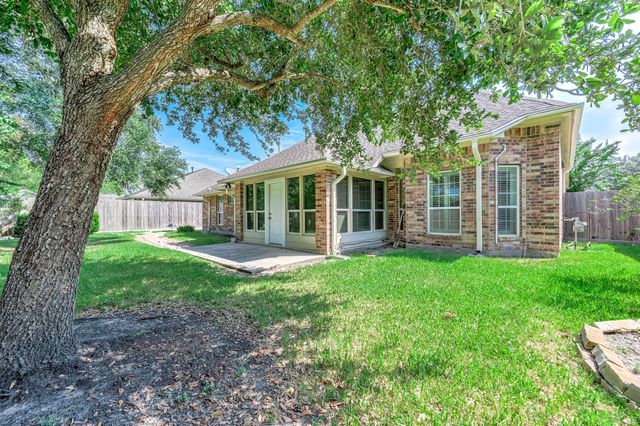 1714 Prince Drive, Alvin, TX 77511