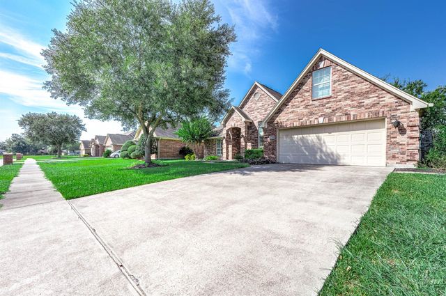 1714 Prince Drive, Alvin, TX 77511