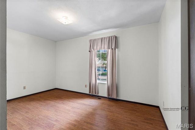 2807 Sundowner Drive, St Charles, MO 63303