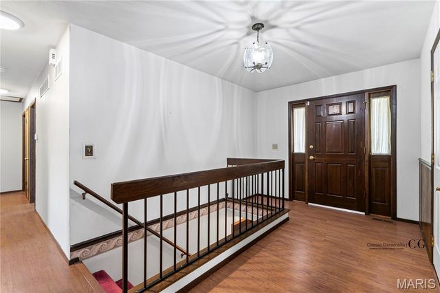2807 Sundowner Drive, St Charles, MO 63303