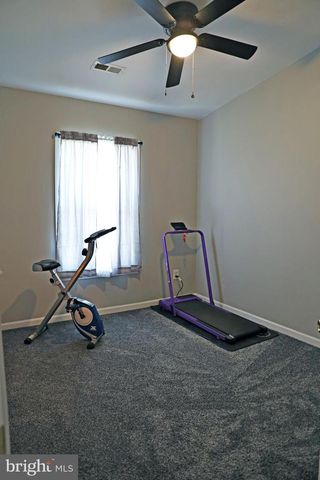 16 TREVINO DR, Martinsburg, WV 25405