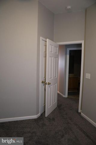 16 TREVINO DR, Martinsburg, WV 25405