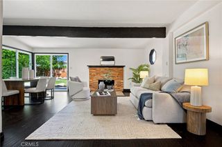7357 Anatola Avenue, Lake Balboa, CA 91406