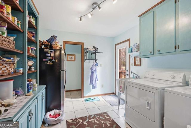 903 Chestnut Hill Road SW, Marietta, GA 30064