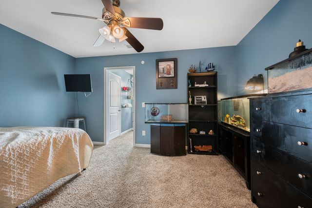 1248 Leaf Ln, Ashland City, TN 37015