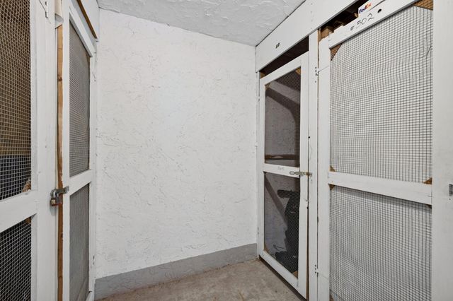 660 Tennis Club Drive 303, Fort Lauderdale, FL 33311