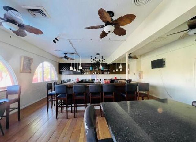 660 Tennis Club Drive 303, Fort Lauderdale, FL 33311