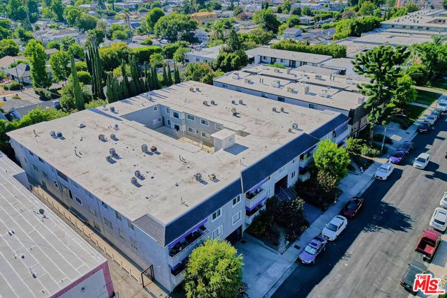 5437 Corteen Place 212, Los Angeles, CA 91607