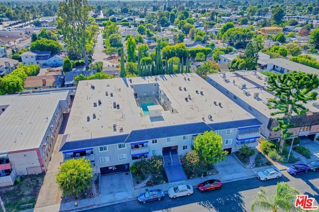 5437 Corteen Place 212, Los Angeles, CA 91607