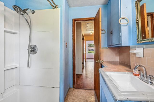 1501 Colby Drive, Baytown, TX 77520
