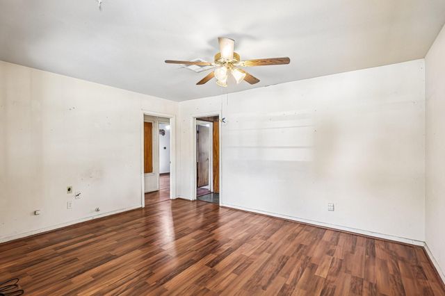 1501 Colby Drive, Baytown, TX 77520