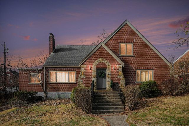 101 Christine Court, Fort Wright, KY 41011