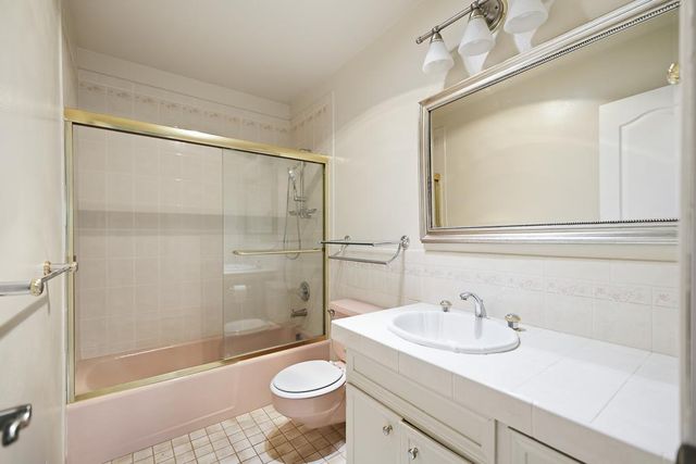 16 Castlewood Drive, Pleasanton, CA 94566