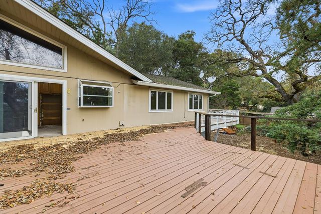 16 Castlewood Drive, Pleasanton, CA 94566