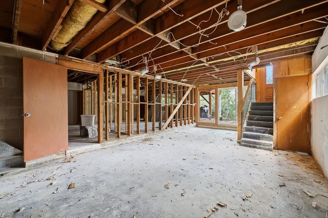 16 Castlewood Drive, Pleasanton, CA 94566