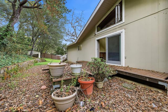 16 Castlewood Drive, Pleasanton, CA 94566