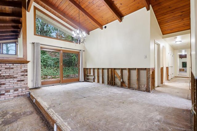 16 Castlewood Drive, Pleasanton, CA 94566