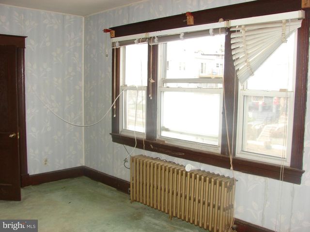 415 NW FARRAGUT ST NW, Washington, DC 20011