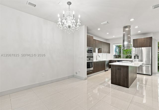 3237 NE 5th St 3237, Pompano Beach, FL 33062