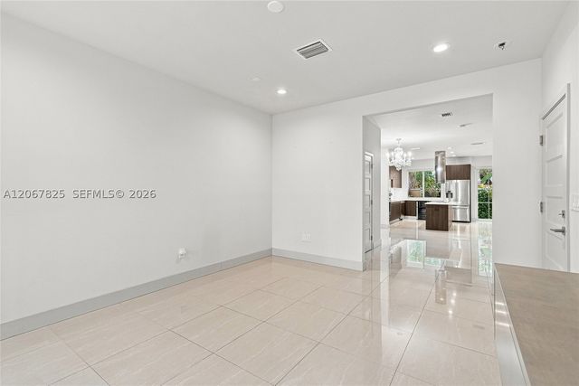 3237 NE 5th St 3237, Pompano Beach, FL 33062