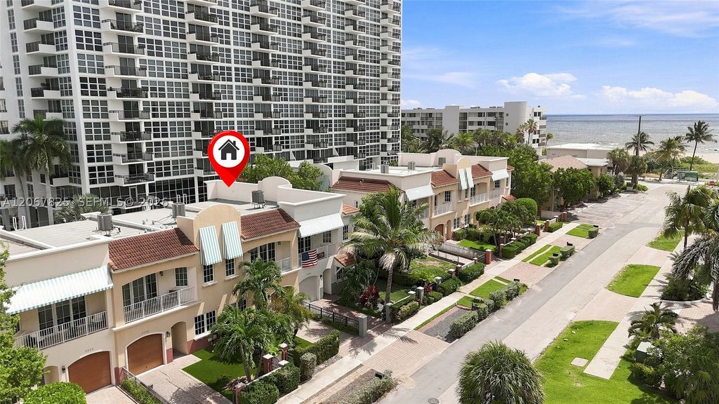 3237 NE 5th St 3237, Pompano Beach, FL 33062