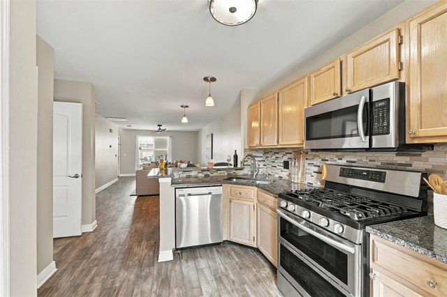 13017 LORNA PLACE, Tampa, FL 33618